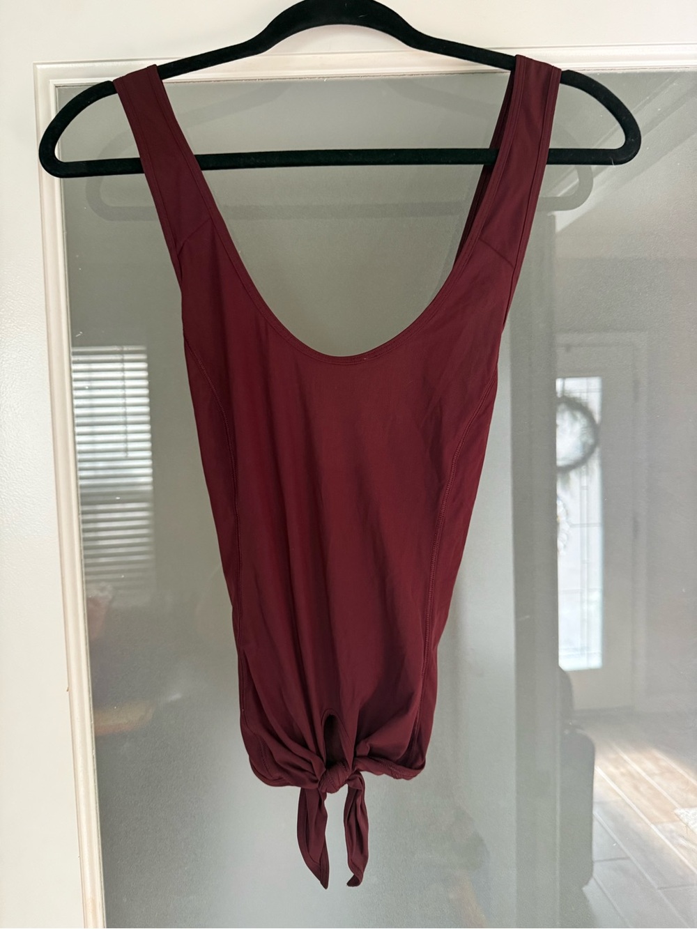 lululemon athletica Women’s Tie-Hem Tank Top - Burgundy